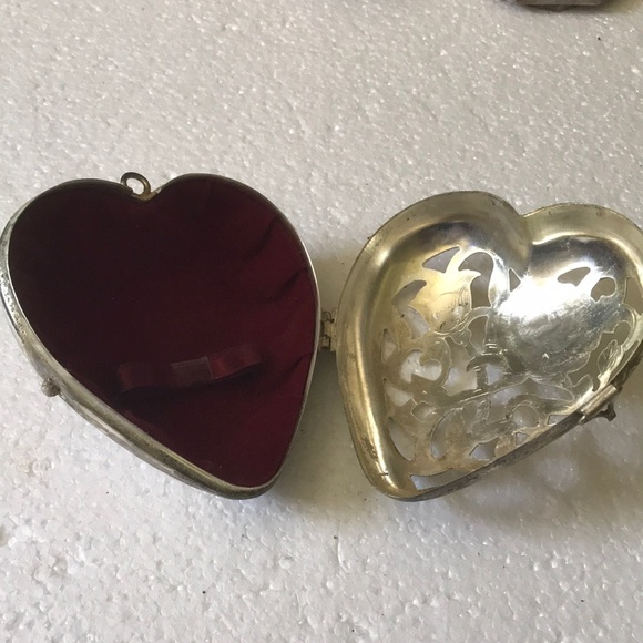 Vintage Lenox heart box ornament - Picture 4 of 4